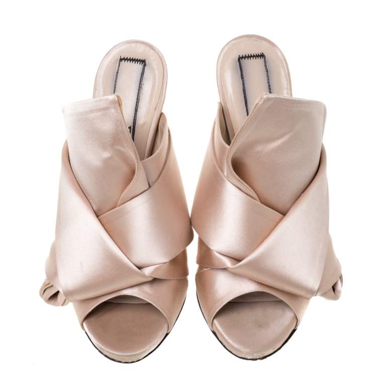 Pre Owned N21 Beige Satin Raso Knotted Mule Size 37 