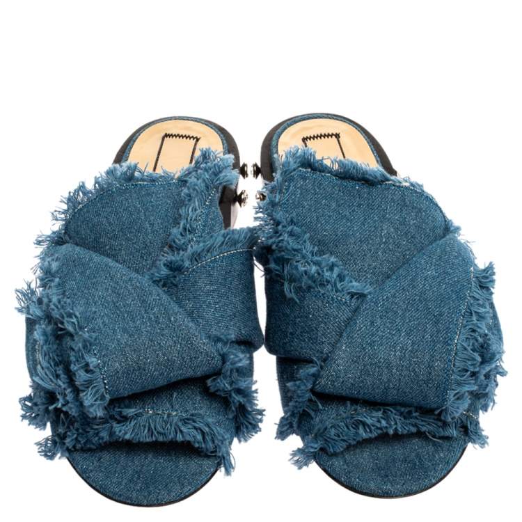 مملوكة مسبقًا N21 Blue Denim Crystal Embellished Knotted Flat Sandals Size 39