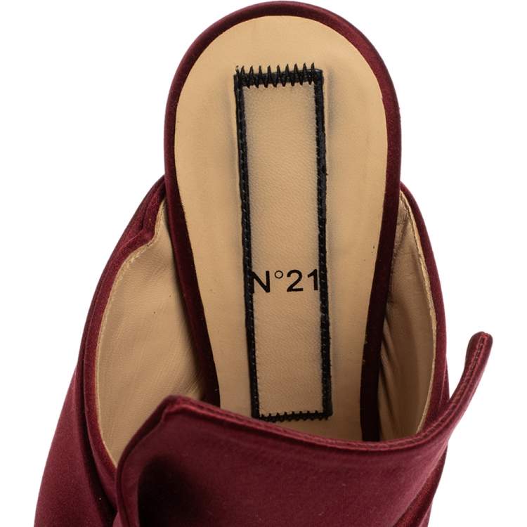 Pre Owned  N21 Burgundy Satin Knot Open Toe Sandals Size 39