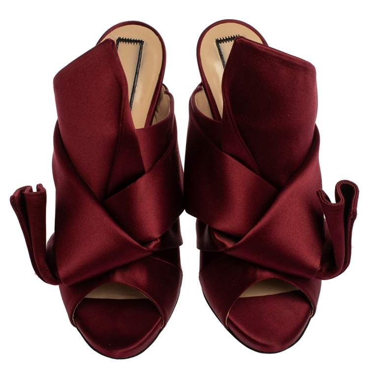 Pre Owned  N21 Burgundy Satin Knot Open Toe Sandals Size 39