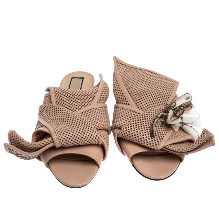 Pre Owned N21 Powder Pink Perforated Leather Knot Embellished Mules Size 38