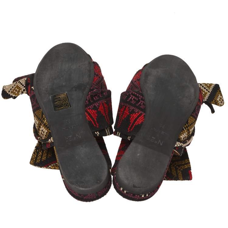 Pre Owned  N21 Multicolor Embroidered Fabric Knot Flat Slides Size 36
