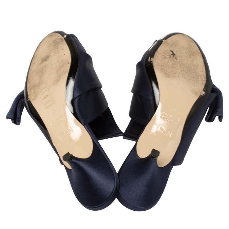Pre Owned Nº21 Navy Blue Satin Raso Knot Peep Toe Kitten Heel Mules Size 37