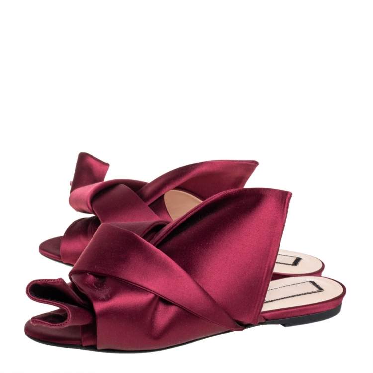Pre Owned Nº21 Burgundy Satin Knot Flat Slides Size 39