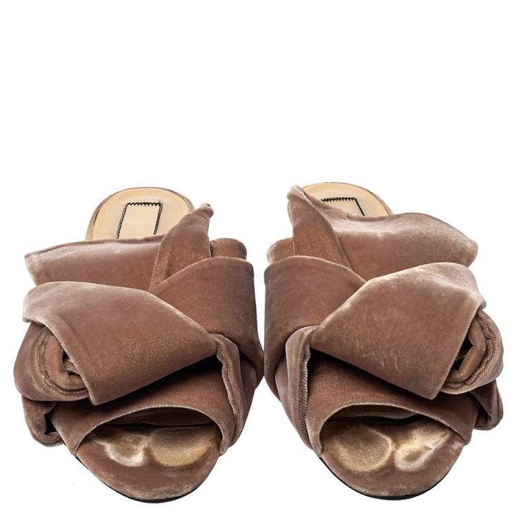 Pre Owned  Nº21 Pink Velvet Knot Mule Sandals Size 38.5