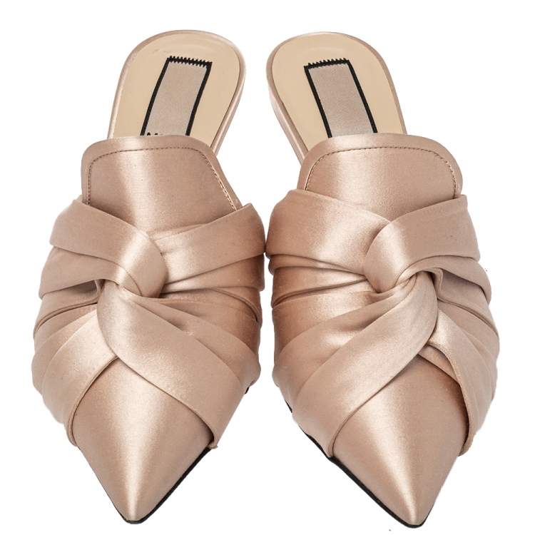 Pre Owned Nº21 Beige Satin Knot Pointed Toe Kitten Heel Mules Size 38