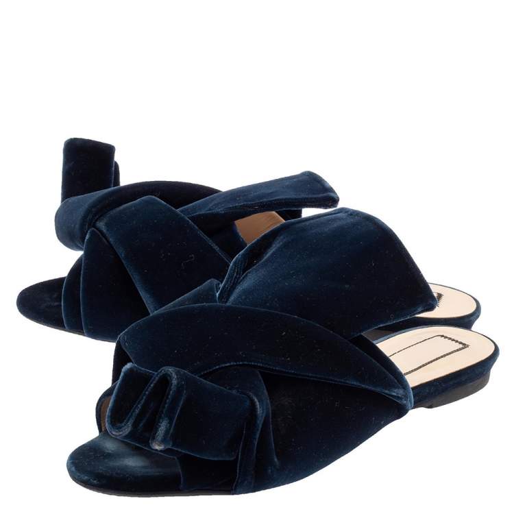 Pre Owned N21 Dark Blue Velvet Knot Flat Mules Size 38