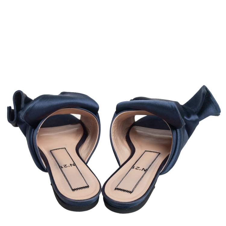 Pre Owned  Nº21 Blue Satin Knot Flat Mules Size 36