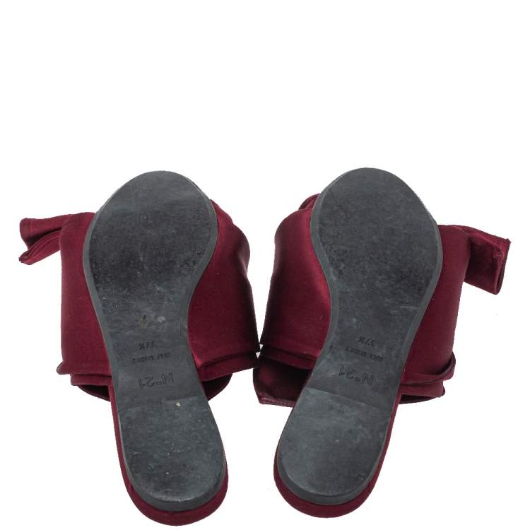 Pre Owned Nº21 Burgundy Satin Raso Knot Flat Slides Size 37.5