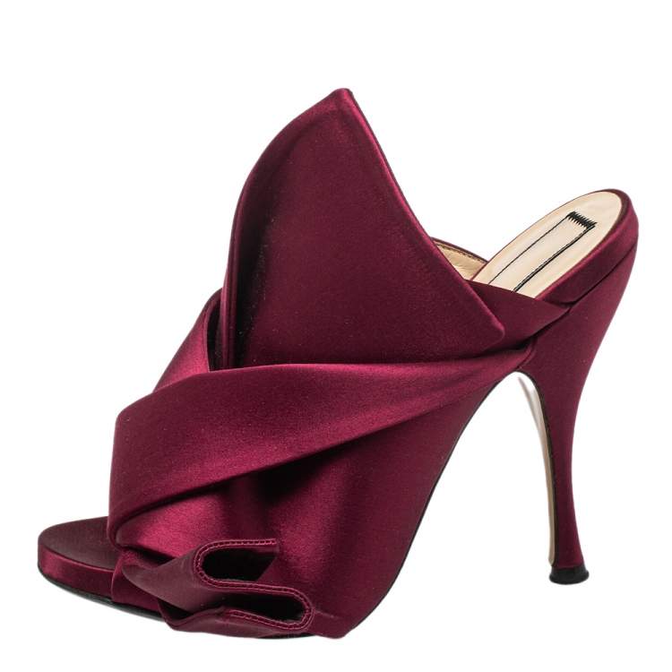 Pre Owned N°21 Burgundy Satin Ronny Pleated Mules Size 37