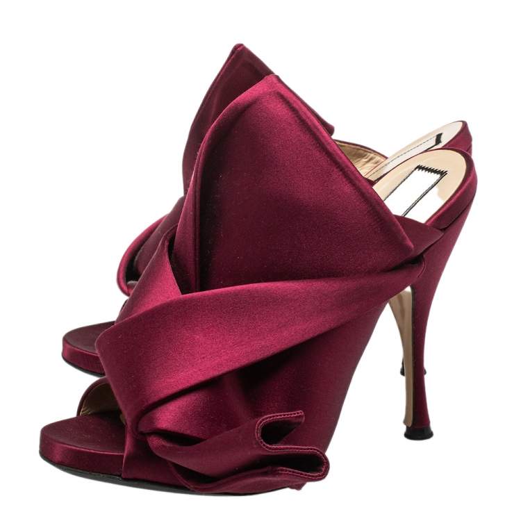 Pre Owned N°21 Burgundy Satin Ronny Pleated Mules Size 37