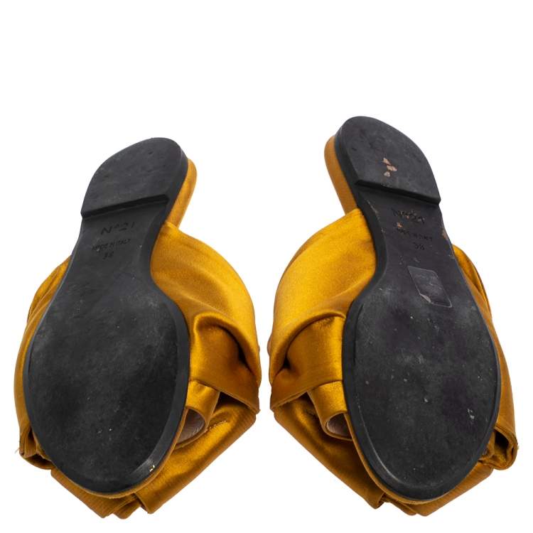 Pre Owned Nº21 Mustard Yellow Satin Knot Flat Mules Size 38