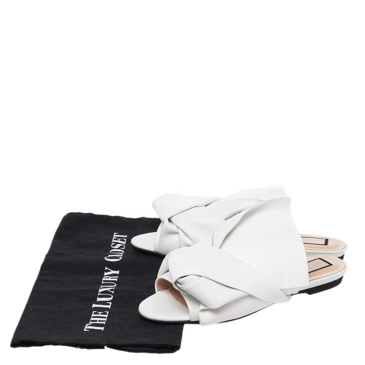 Pre Owned Nº21  White Leather Knot Flat Slides Size 37