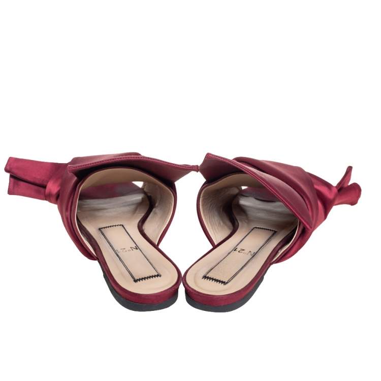 Pre Owned N21 Burgundy Satin Knotted Flats Size 36