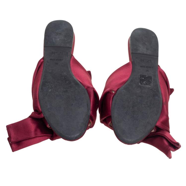 Pre Owned N21 Burgundy Satin Knotted Flats Size 36