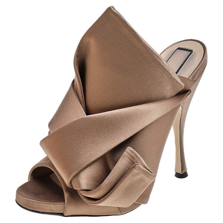 Pre Owned Nº21 Brown Satin Raso Knot Mules Size 38.5