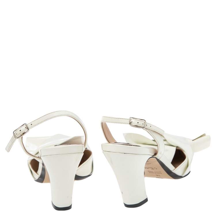 Pre Owned N21 Cream Patent Leather Knotted Toe Slingback  Sandals Size 38