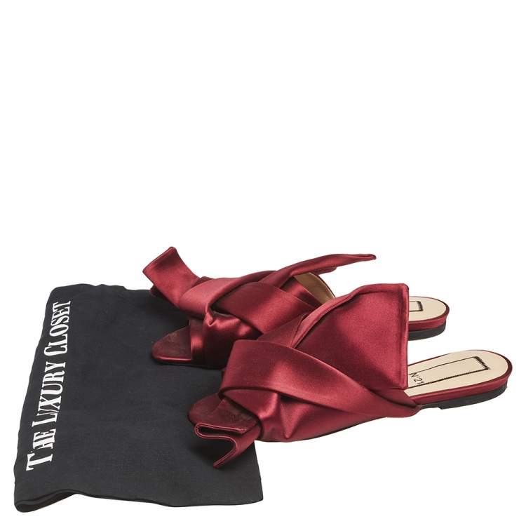 Pre Owned  Nº21 Burgundy Satin Knot Flat Mules Size 37.5