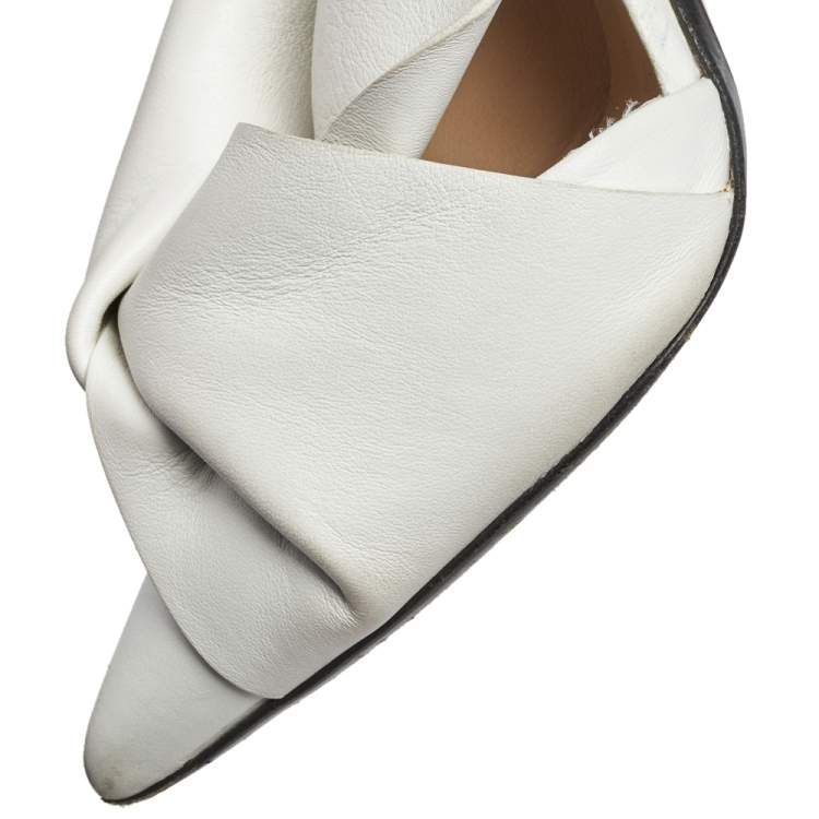 Pre Owned Nº21 White Leather Knot Pointed Toe Pumps Size 37