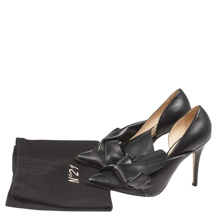 Pre Owned Nº21 Black Leather Knot Pointed Toe Pumps Size 37.5