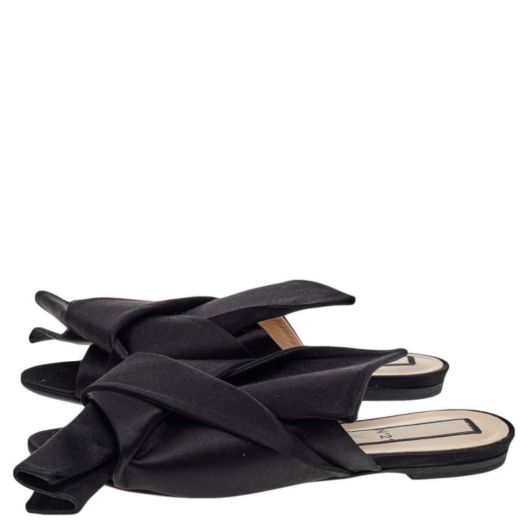 Pre Owned Nº21 Black Satin Knot Flat Mules Size 40.5
