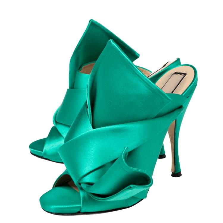 Pre Owned  Nº21 Green Satin Raso Knot Peep Toe Mules Size 39