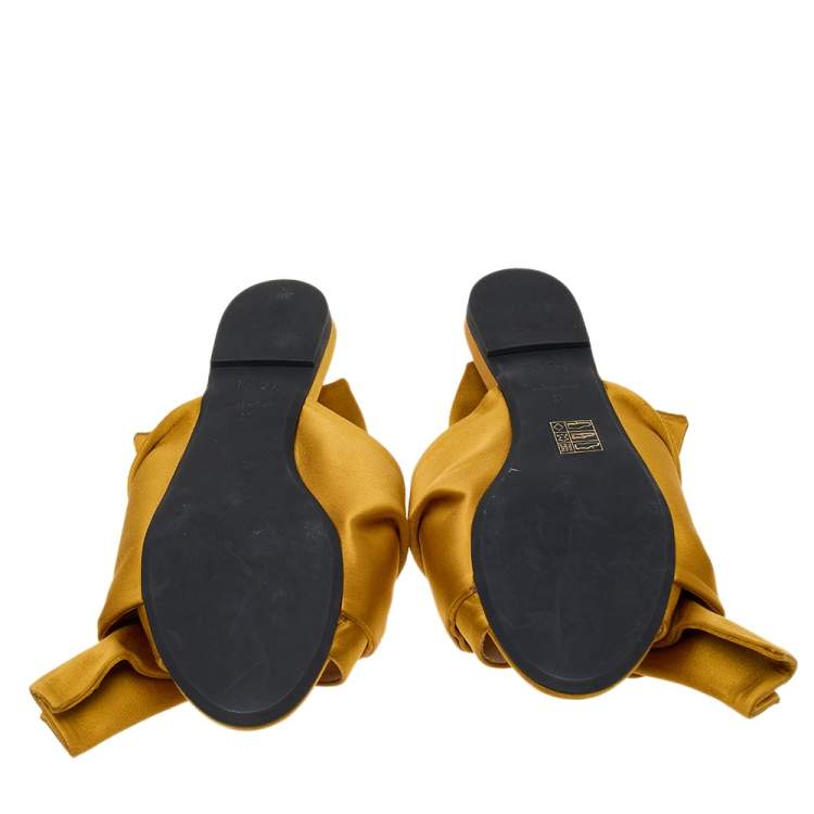 Pre Owned Nº21 Mustard Satin Knot Flat Mules Size 39