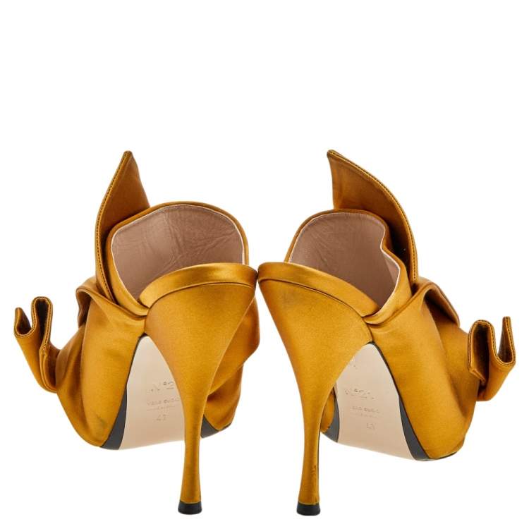 Pre Owned N°21 Mustard Satin Ronny Pleated Mules Size 41