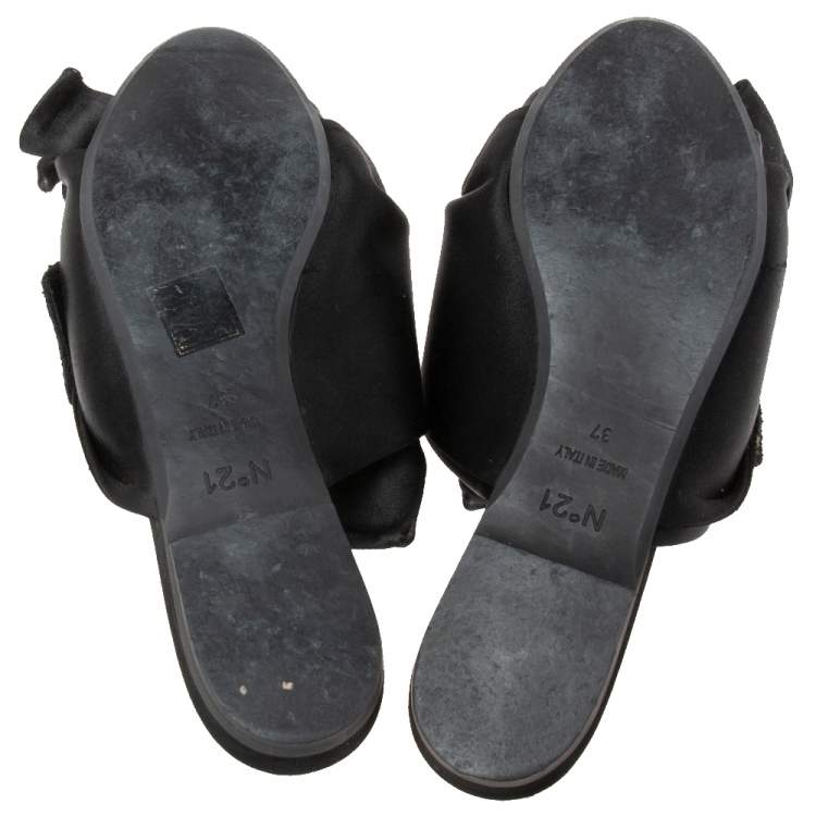 Pre Owned  Nº21 Black  Satin Knot Embellished Flat Sandals Size 37