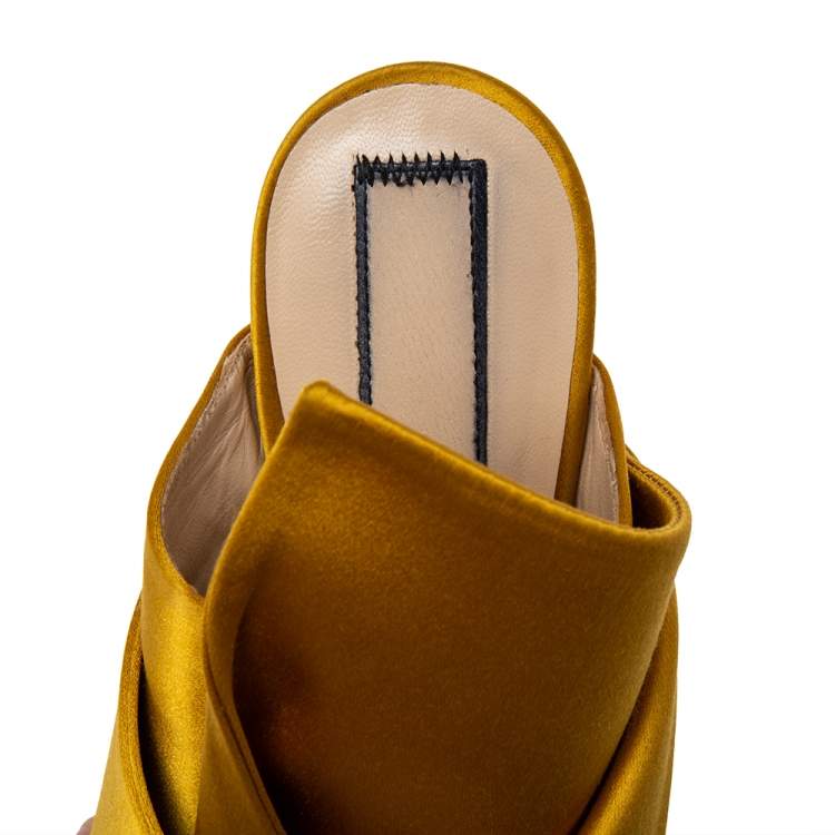 Pre Owned N°21 Mustard Satin Ronny Pleated Slide Sandals Size 38