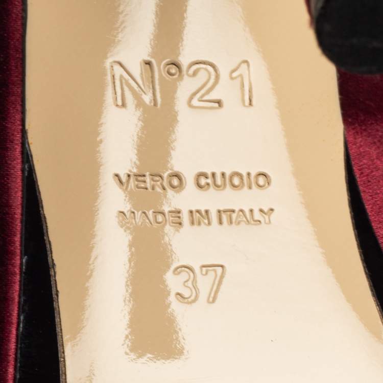 Pre Owned N°21 Burgundy Satin Ronny Pleated Slide Sandals Size 37 