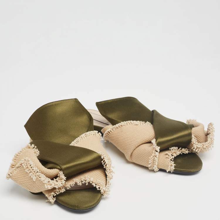 Pre Owned Nº21 Army Green/Beige Satin and Canvas Raso Knot Flat Mules Size 39