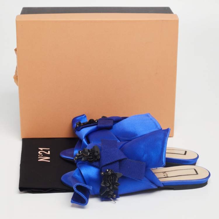 Pre Owned Nº21 Royal Blue Satin Embellished Knot Flat Mules Size 36.5