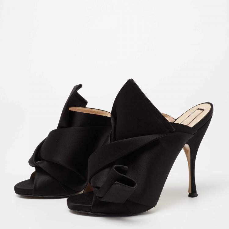Pre Owned N°21 Black Satin Ronny Pleated Mules Size 37