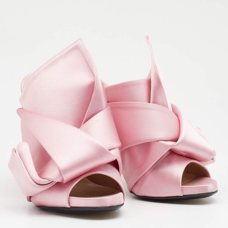 Pre Owned Nº21 Pink Satin Raso Knotted Mules Size 37