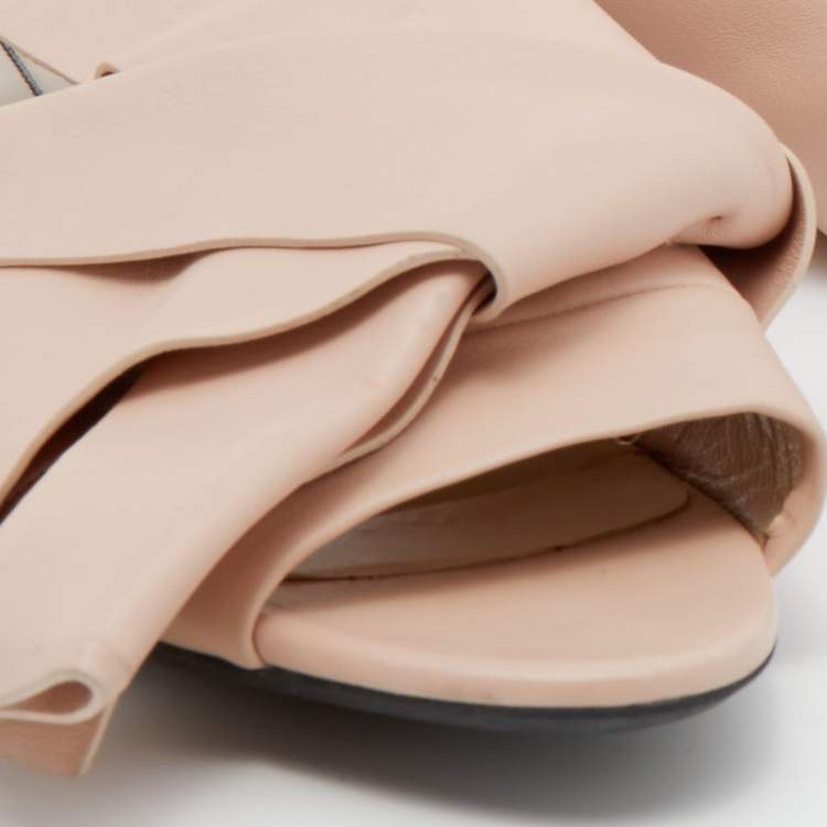 Pre Owned Nº21 Beige Leather Knot Flats Size 40