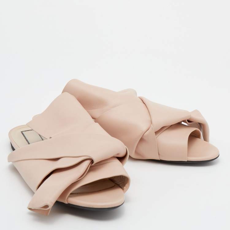 Pre Owned Nº21 Beige Leather Knot Flats Size 40
