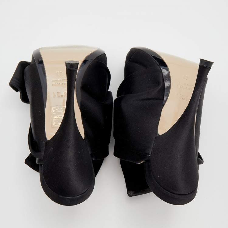 Pre Owned Nº21  Black Satin Raso Knot Peep Toe Slide Mules Size 41