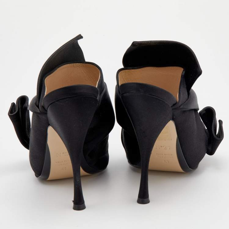 Pre Owned Nº21  Black Satin Raso Knot Peep Toe Slide Mules Size 41