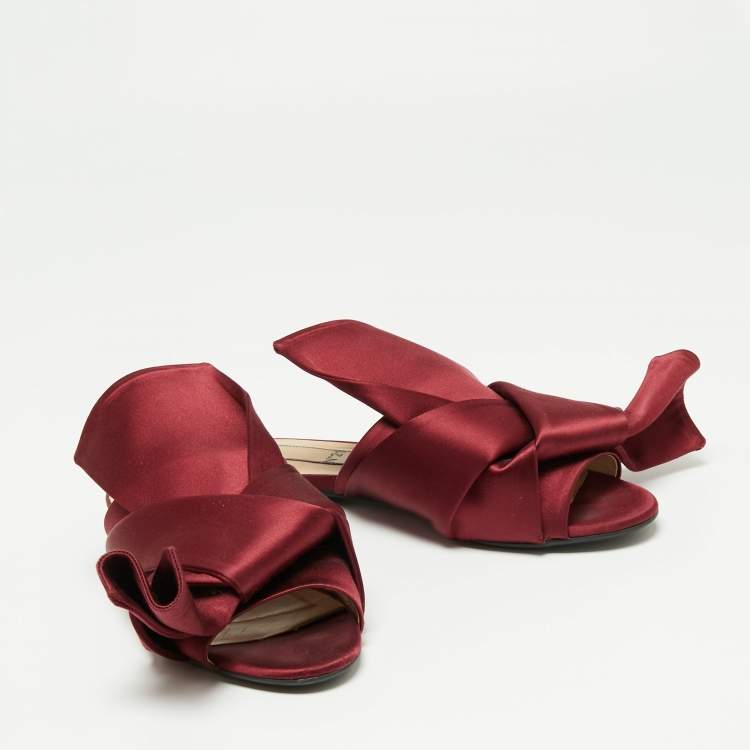 Pre Owned Nº21 Burgundy Satin Knot Flat Mules Size 39