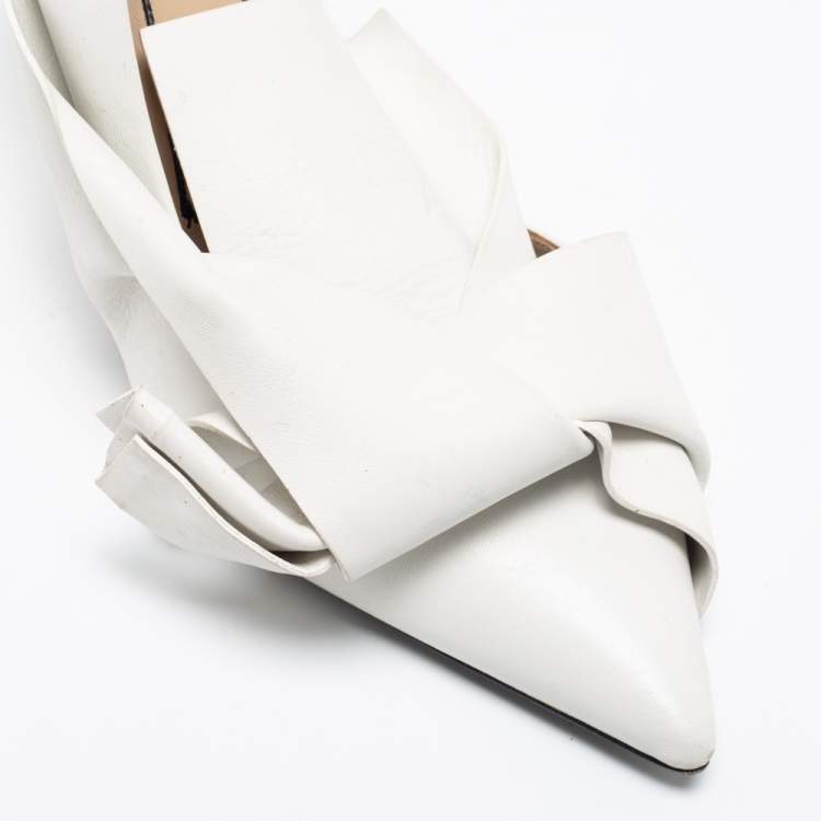 Pre Owned Nº21 White Leather Knot Pointed Toe Pumps Size 39
