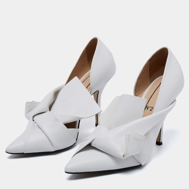 Pre Owned N°21 White Leather Tundra Knotted Pointed-Toe D'orsay Pumps Size 36