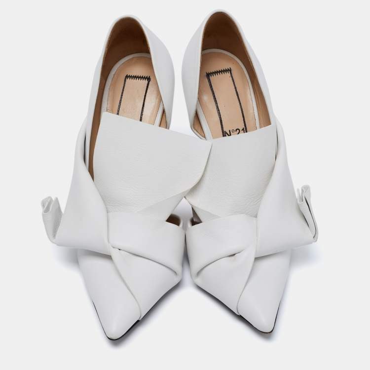 Pre Owned N°21 White Leather Tundra Knotted Pointed-Toe D'orsay Pumps Size 36