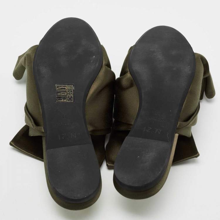 Pre Owned Nº21 Olive Green Satin Embellished  Raso Knot Flat Slides Size 38