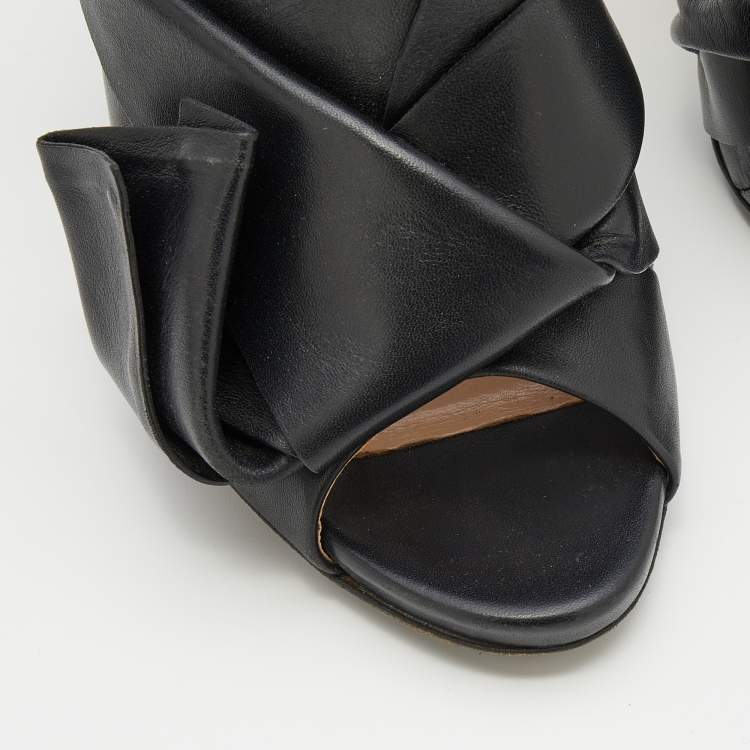 Pre Owned N°21 Black Leather Ronny Pleated Open Toe Mules Size 39