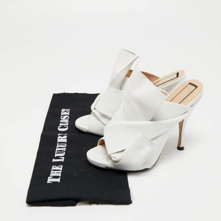 Pre Owned Nº21  White Leather Raso Knot Mules Size 37