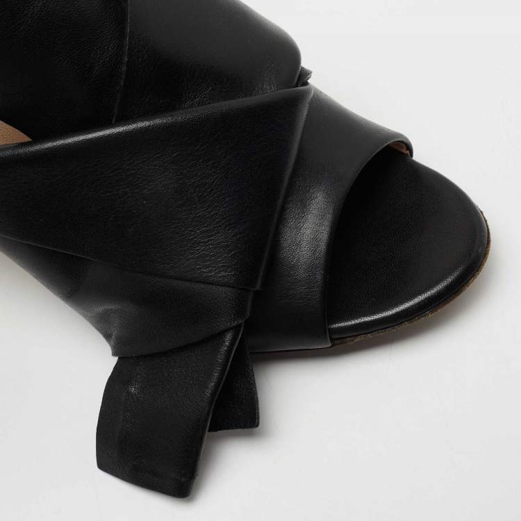 Pre Owned Nº21 Black Leather Raso Knot Block Heel Mules Size 37.5