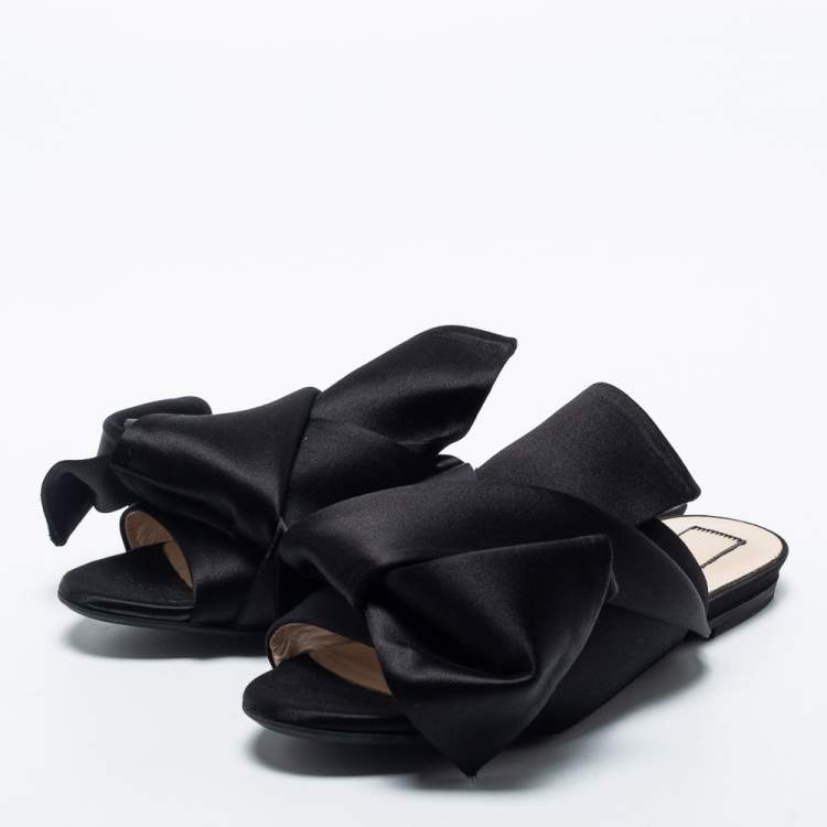 Pre Owned Nº21 Black Satin Knot Flat Mules Size 35