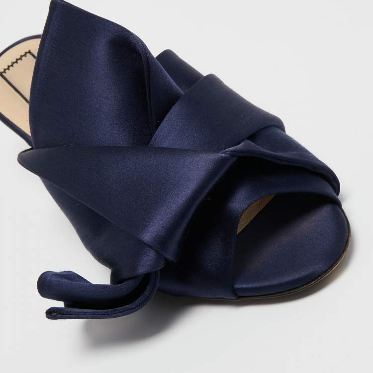 Pre Owned Nº21 Navy Blue Satin Raso Knot Peep Toe Kitten Heel Mules Size 36