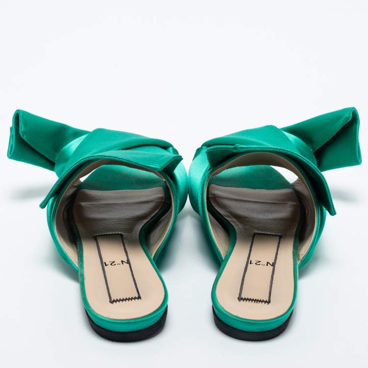 Pre Owned N°21 Green Satin Knot Flat Mules Size 39